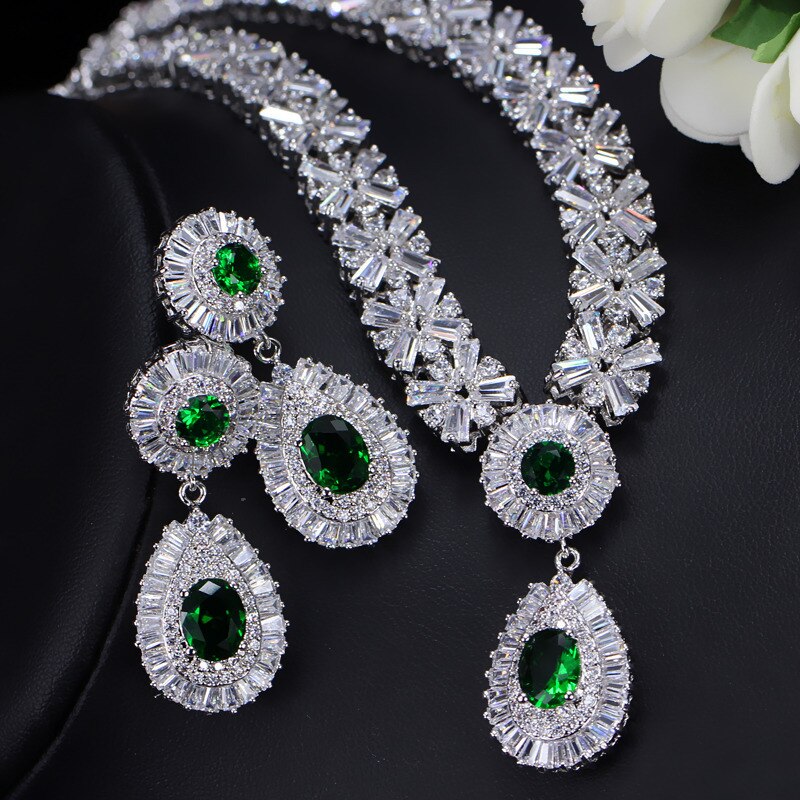 Necklace & Earrings Set "Rich"-Jewelry-Pisani Maura-Green-45 cm-Pisani Maura
