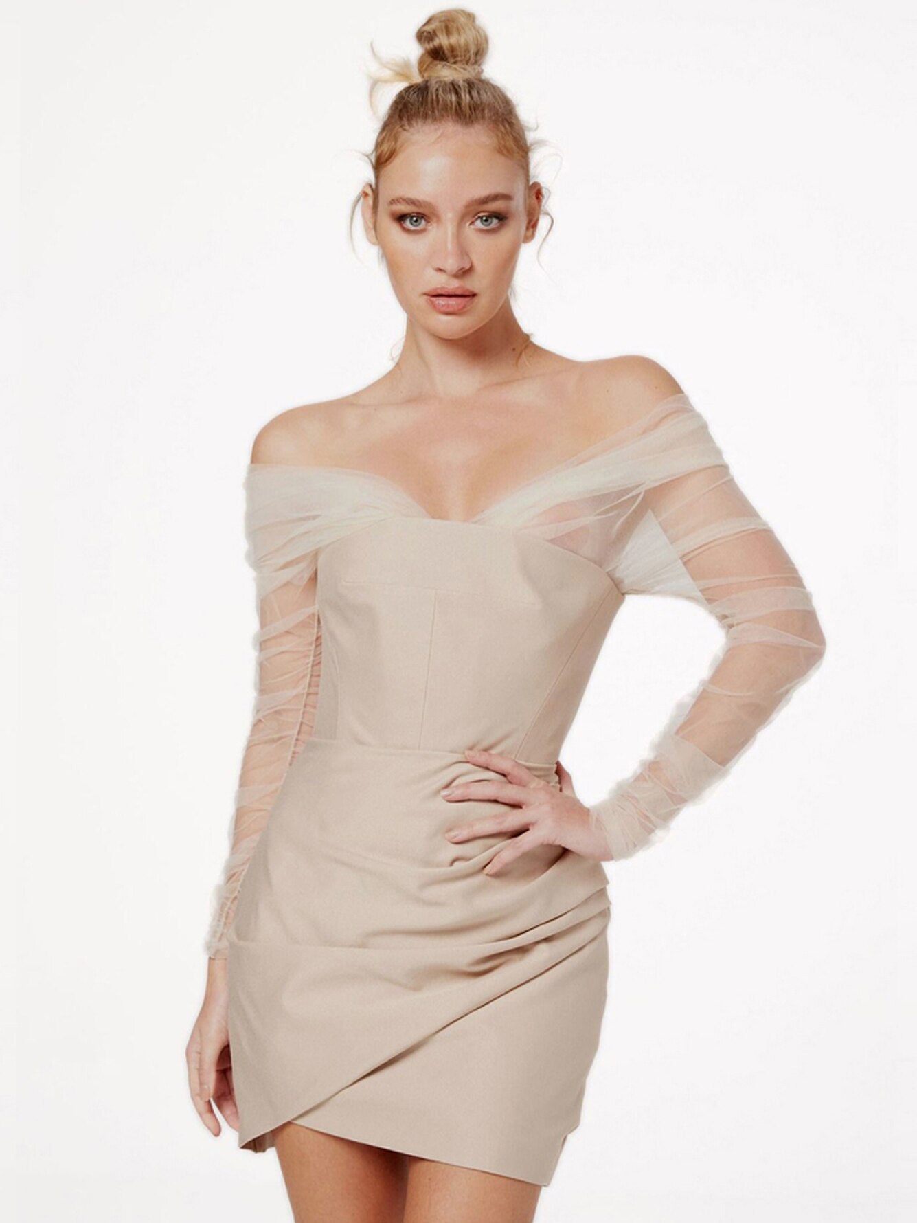 Long Sleeve Dress Elegance Apricot Dress / S Long Sleeve Dress Elegance Apricot Dress / S